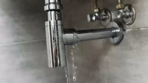 leaking tap plumber